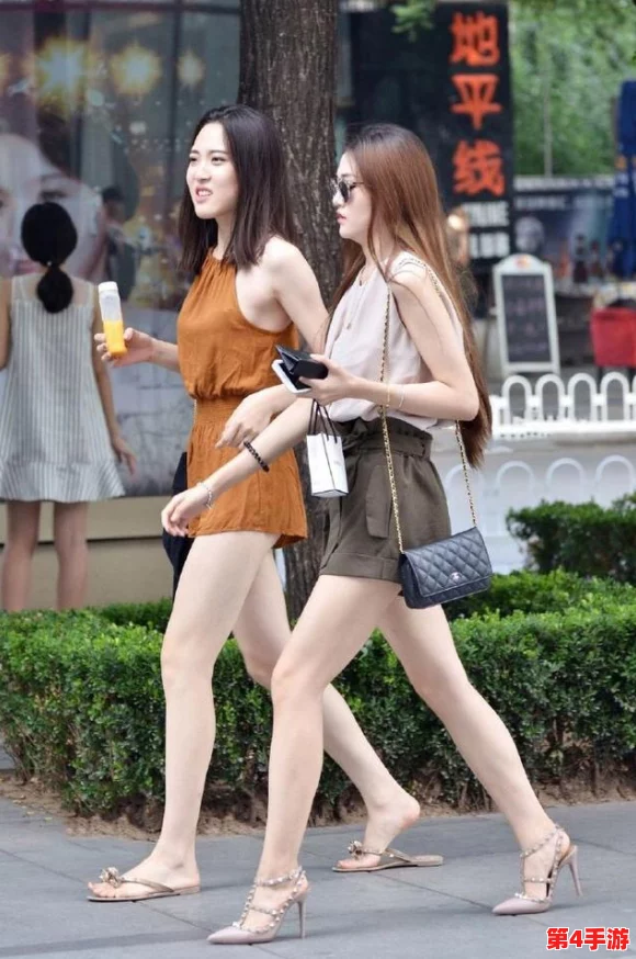 美女岔开腿给我 了一夜,绝对是让人心动的刺激体验! 美女岔开腿给我 了一夜,绝对是让人心动的刺激体验!