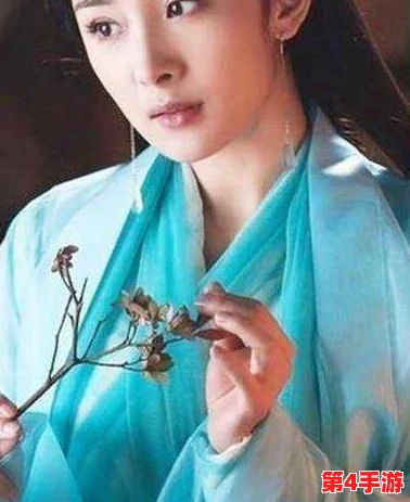 三色男女:红颜蓝衣绿袖,各具风采,令人心动不已 三色男女:红颜蓝衣绿袖,各具风采,令人心动不已