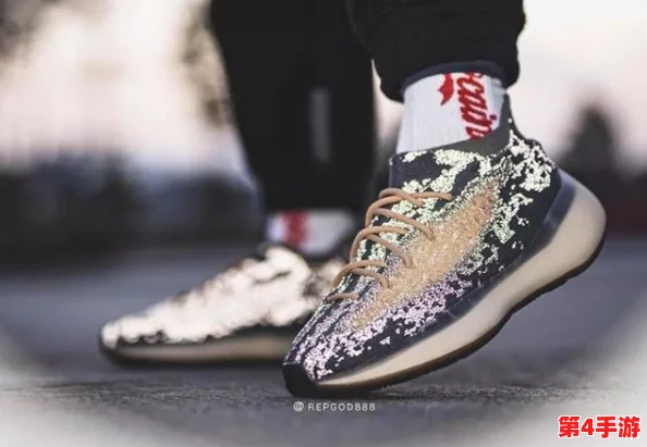 Yeezy 380蜜桃粉满天星货量大揭秘,潮流鞋款热度持续攀升! Yeezy 380蜜桃粉满天星货量大揭秘,潮流鞋款热度持续攀升!