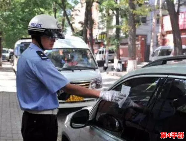 交警用小xue查酒驾文，市民评价称其效率高，保障交通安全，让人放心驾驶