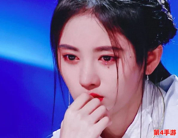 鞠婧祎或者说不能深入交流，网友评论：她的性格似乎让人难以接近，真希望能看到更真实的一面！