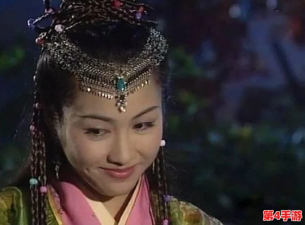 鞠婧祎或者说不能深入交流,网友评论:她的性格似乎让人难以接近,真希望能看到更真实的一面! 鞠婧祎或者说不能深入交流,网友评论:她的性格似乎让人难以接近,真希望能看到更真实的一面!
