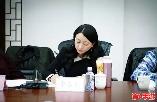 夫妻请部长家里做客,网友热议:这场聚会真是别开生面,令人期待的互动! 夫妻请部长家里做客,网友热议:这场聚会真是别开生面,令人期待的互动!