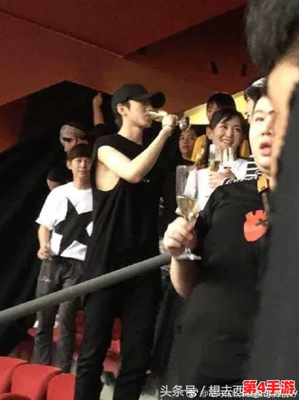 男生把坤坤放在女生的坤坤里，竟然引发了一场意想不到的搞笑风波！