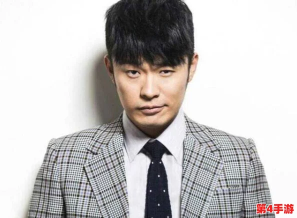 霸总Gay洗澡互吃鳮网站：用户评价称其内容丰富，画面精美，令人欲罢不能！
