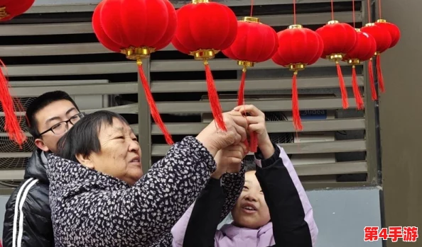 换母闹元宵猜灯谜苏娅李文雯，欢庆活动吸引众多市民参与，共享传统文化魅力