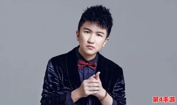 简隋英求李玉出来：网友热议，期待两位实力派演员的精彩对决与合作！