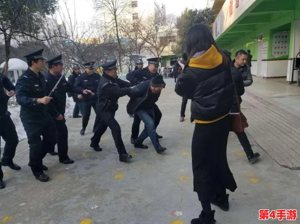 《反恐精英》游戏中,掌握哪个键位实现快速蹲下技巧? 《反恐精英》游戏中,掌握哪个键位实现快速蹲下技巧?