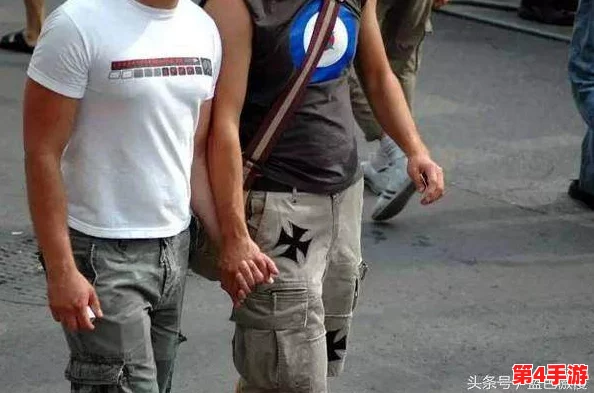 “Gay搓澡工偷拍勃起:社交媒体上的争议与隐私权的边界探讨” “Gay搓澡工偷拍勃起:社交媒体上的争议与隐私权的边界探讨”