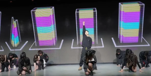 女性生殖特技表演KTV:展现女性力量与自信,传递积极向上的生活态度! 女性生殖特技表演KTV:展现女性力量与自信,传递积极向上的生活态度!