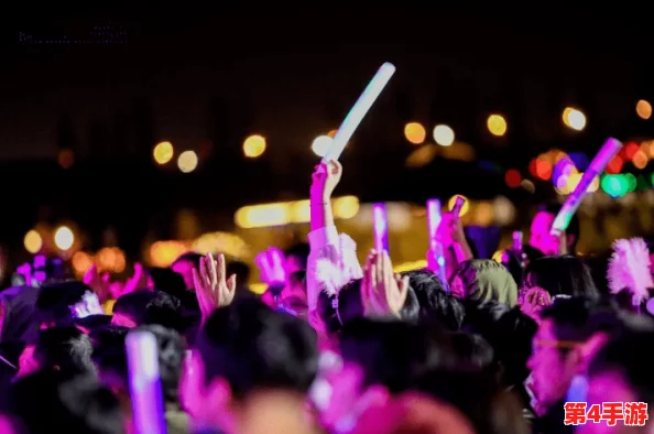 激情五月天色的浪漫旋律与欢快节拍让你沉浸在五光十色的音乐海洋中，感受青春的无限魅力
