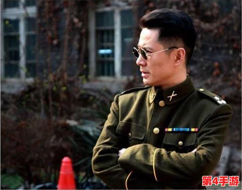 多男主1v3军婚:当爱情与责任交织,现代军人的情感生活如何演绎? 多男主1v3军婚:当爱情与责任交织,现代军人的情感生活如何演绎?