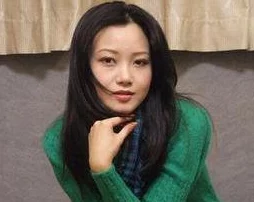 汤芳裸照引发热议,公众对隐私权与艺术表现的界限展开激烈讨论,社会反响不容小觑 汤芳裸照引发热议,公众对隐私权与艺术表现的界限展开激烈讨论,社会反响不容小觑