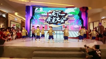幼儿HIPHOP仙踪林主题曲引发热议,家长们纷纷表示孩子们在舞蹈中找到了自信与快乐 幼儿HIPHOP仙踪林主题曲引发热议,家长们纷纷表示孩子们在舞蹈中找到了自信与快乐