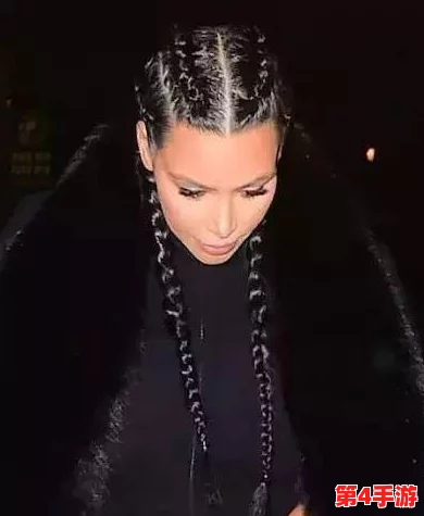 男人坤坤赛季女人定眼:时尚界新风潮引发热议,性别表达与个性化的碰撞再度升级 男人坤坤赛季女人定眼:时尚界新风潮引发热议,性别表达与个性化的碰撞再度升级