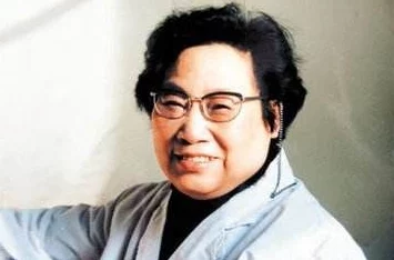 拨罗卜又痛又听:揭示现代生活中人们对健康与娱乐的双重追求与困惑 拨罗卜又痛又听:揭示现代生活中人们对健康与娱乐的双重追求与困惑