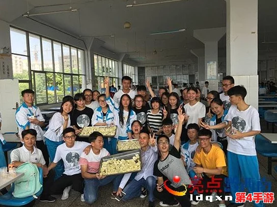 男女生上下拱120秒,展现青春活力与团队协作精神的趣味活动引发热议,参与者纷纷分享精彩瞬间 男女生上下拱120秒,展现青春活力与团队协作精神的趣味活动引发热议,参与者纷纷分享精彩瞬间