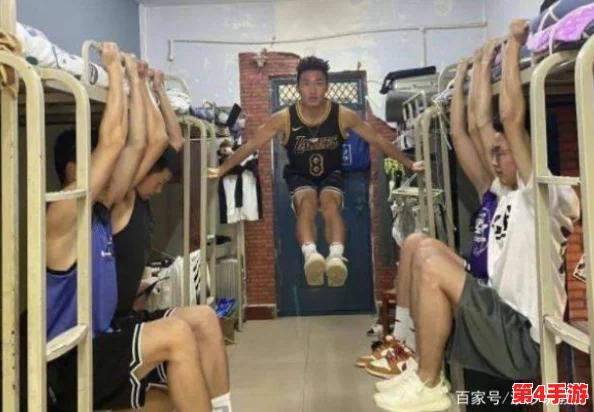 大學生白襪體育生JJ宿舍：生活趣事與運動熱情交織的青春故事，展現校園文化的多樣性与活力