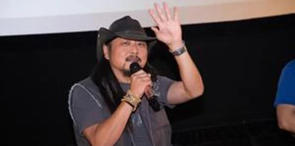 51cg41.me张津瑜在线：被曝与知名导演绯闻缠身，网友热议其神秘过往及真实身份