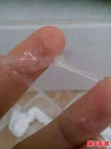 镜流口水流白色液体正常吗图片，网友爆料称其实是明星在拍戏时不小心溅到的八卦消息