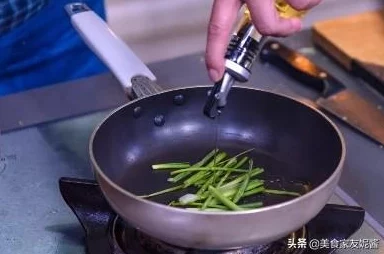 探索创造与魔法世界：解锁独特烹饪锅合成秘籍，掌握美食与魔力的融合之道