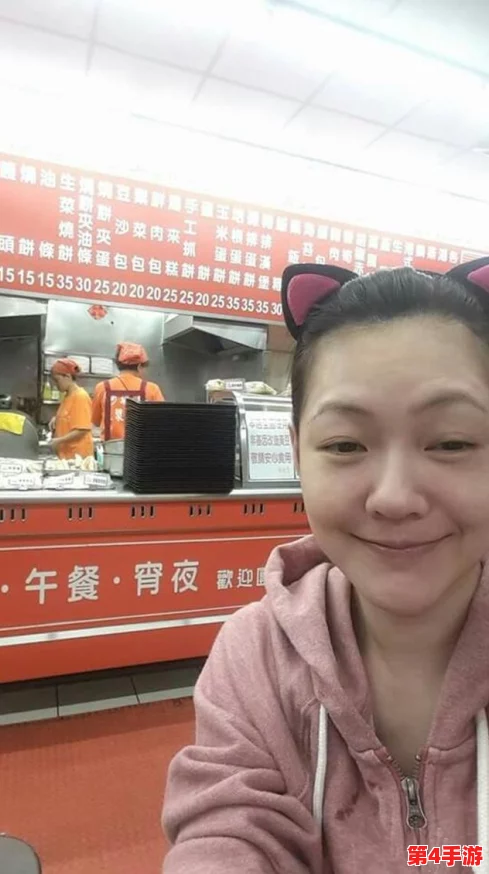 白洁为高义吞精,情感纠葛引发热议,网友纷纷讨论其背后的深层含义与社会影响 白洁为高义吞精,情感纠葛引发热议,网友纷纷讨论其背后的深层含义与社会影响